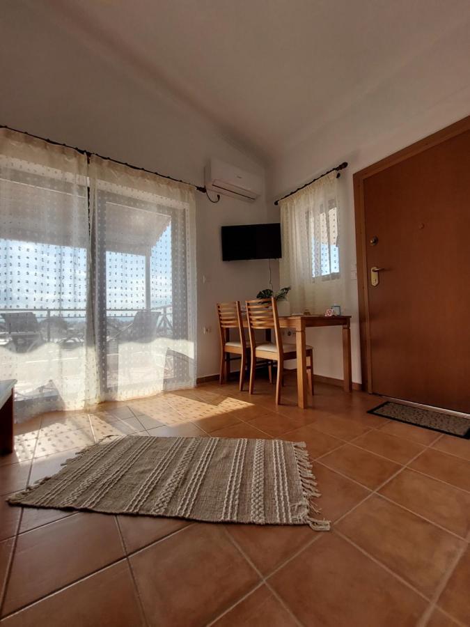 El Verde Apartments Skála Екстериор снимка